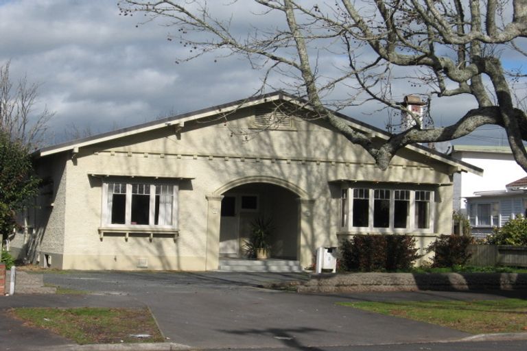 Photo of property in 8b Stanley Street, Claudelands, Hamilton, 3214