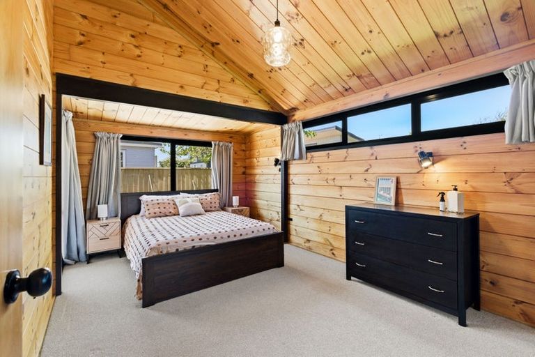 Photo of property in 2/238 Estuary Road, South New Brighton, Christchurch, 8062