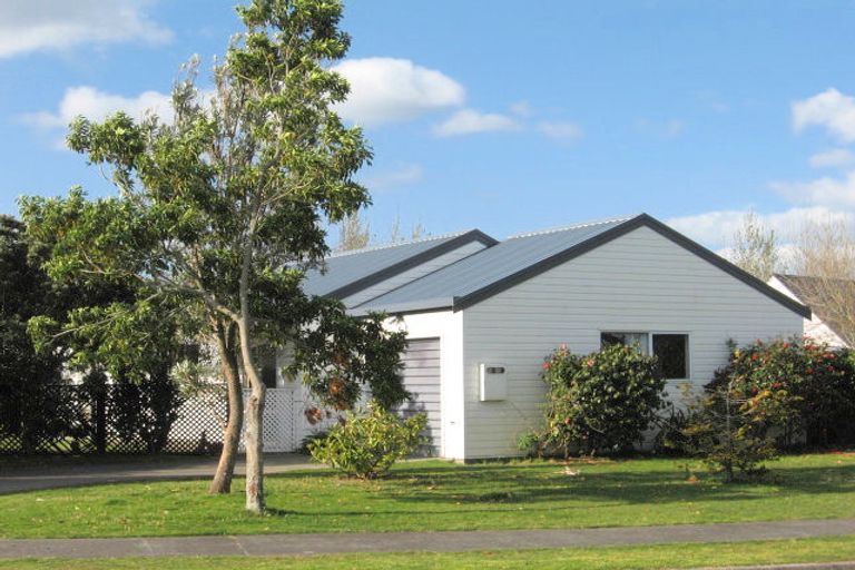 Photo of property in 9 Emery Place, Papamoa Beach, Papamoa, 3118