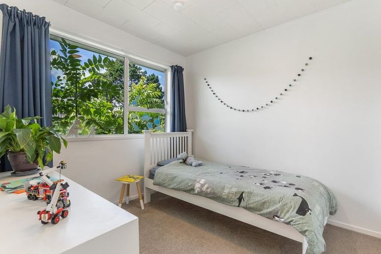 Photo of property in 1/81 Archmillen Avenue, Pakuranga Heights, Auckland, 2010