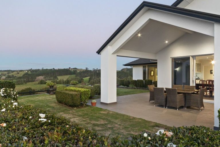 Photo of property in 56 Grace James Road, Pukekohe, 2120