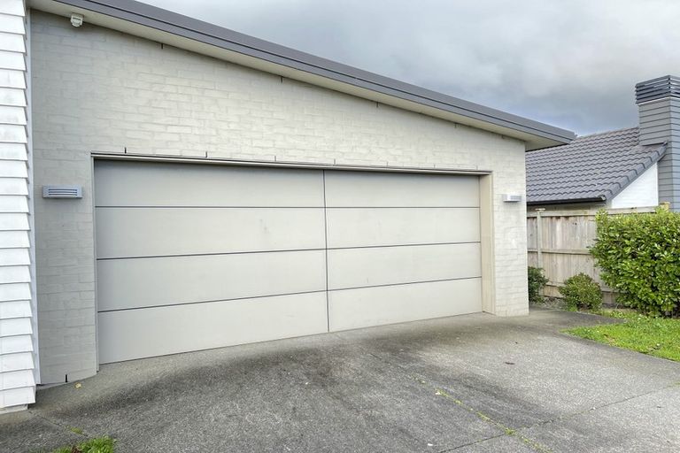 Photo of property in 35 Kuhanui Drive, Karaka, Papakura, 2113