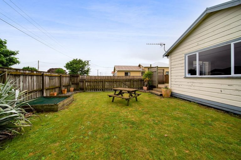 Photo of property in 94 Victoria Street, Hawera, 4610