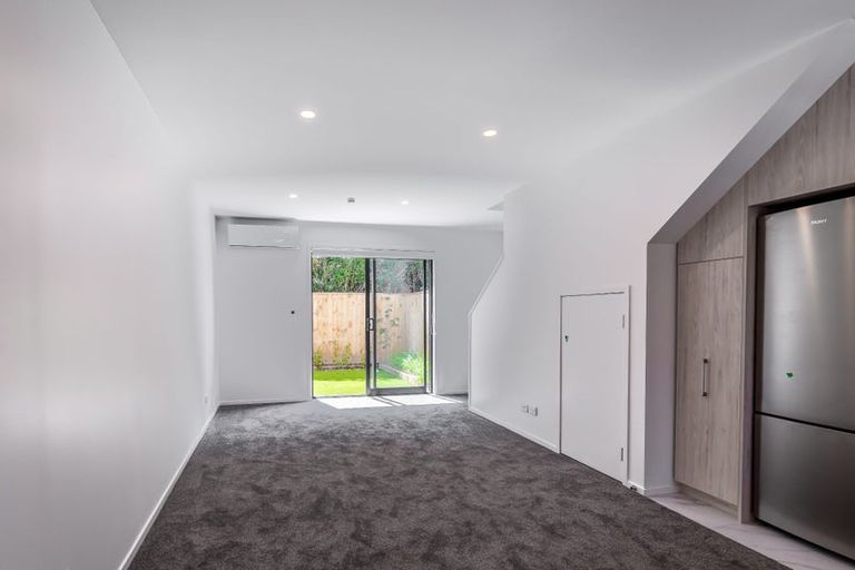 Photo of property in 7/59 Matipo Road, Te Atatu Peninsula, Auckland, 0610