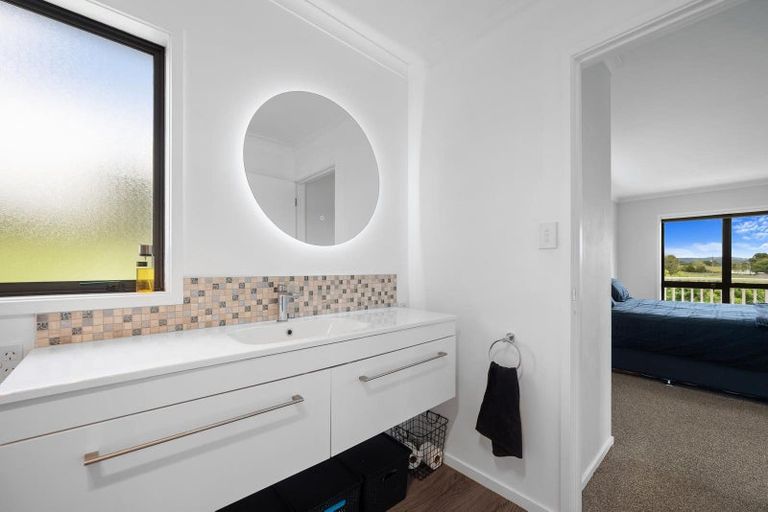 Photo of property in 51 Glenmore Road, Coatesville, Albany, 0793