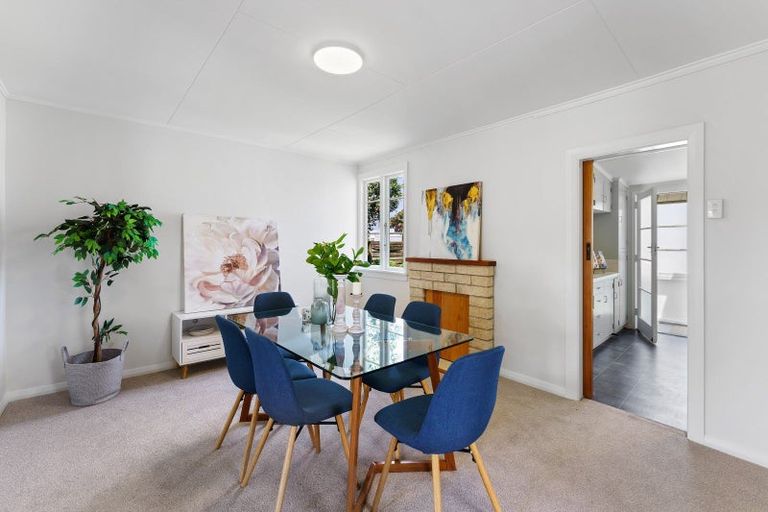 Photo of property in 3 Koromiko Street, Otaki Beach, Otaki, 5512