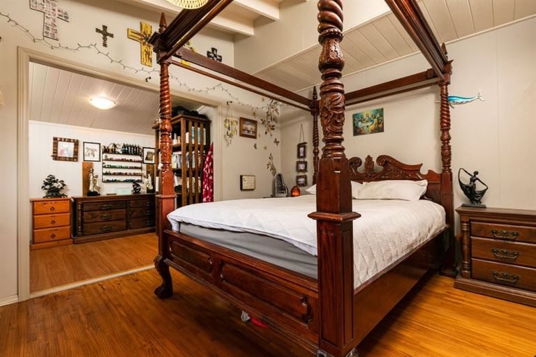 Photo of property in 166 Opanuku Road, Henderson Valley, Auckland, 0612