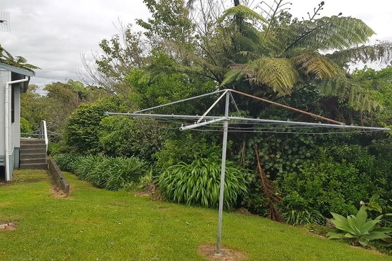 Photo of property in 126a Seaview Road, Westown, New Plymouth, 4310