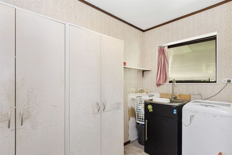 Photo of property in 35 Cameron Road, Te Puke, 3119