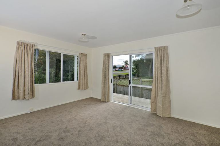 Photo of property in 1a Hinemoa Street, Onerahi, Whangarei, 0110