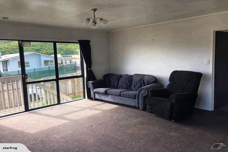 Photo of property in 32 Nassau Avenue, Grenada North, Wellington, 5028