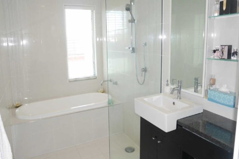 Photo of property in 18d Holmwood Road, Merivale, Christchurch, 8014