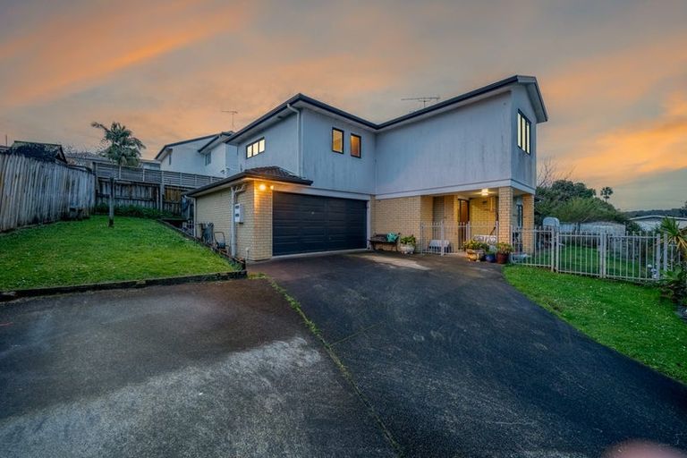 Photo of property in 83 Kamara Road, Glen Eden, Auckland, 0602