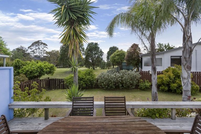 Photo of property in 152 Kiwi Road, Whangamata, 3620