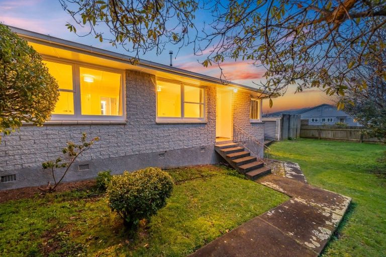 Photo of property in 76c Martin Street, Wallaceville, Upper Hutt, 5018