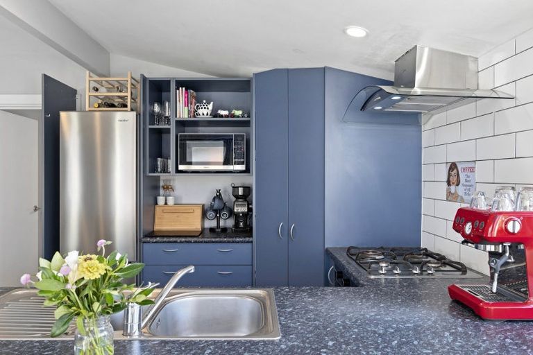 Photo of property in 27 Station Road, Coalgate, 7673