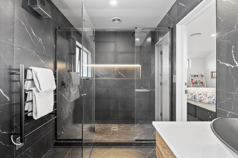 Photo of property in 6 Timara Crescent, Marshland, Christchurch, 8083