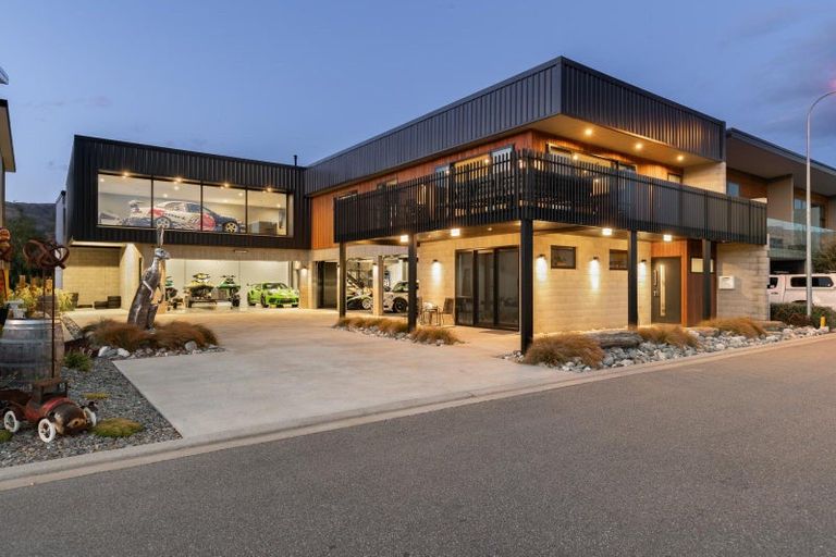 Photo of property in 26 Monaco Drive, Cromwell, 9384