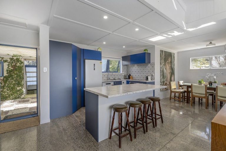 Photo of property in 93 Grange Road, Hahei, Whitianga, 3591