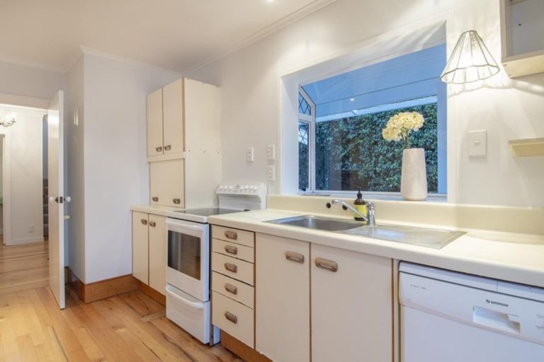 Photo of property in 23 Stratford Place, Otumoetai, Tauranga, 3110