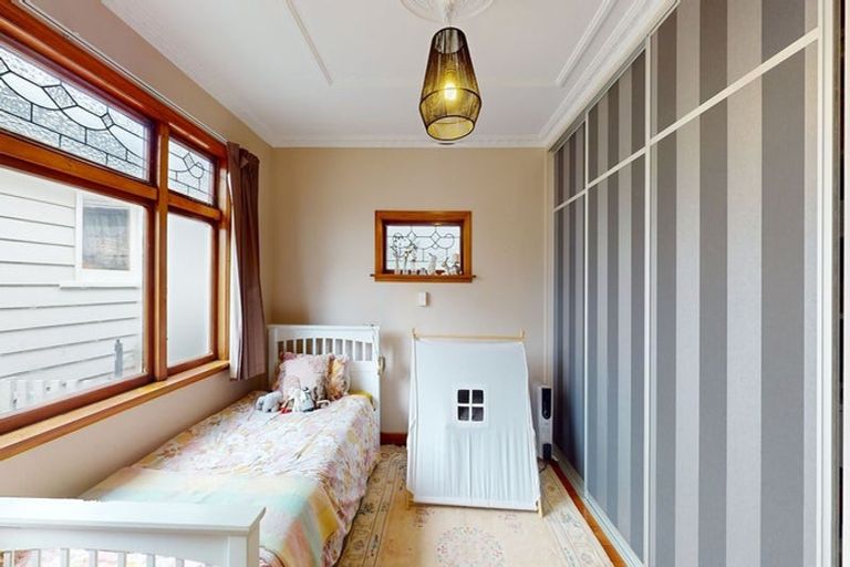 Photo of property in 9 Khandallah Road, Ngaio, Wellington, 6035