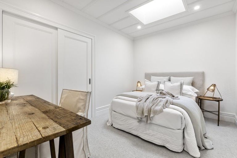 Photo of property in 4 Cheltenham Road, Devonport, Auckland, 0624