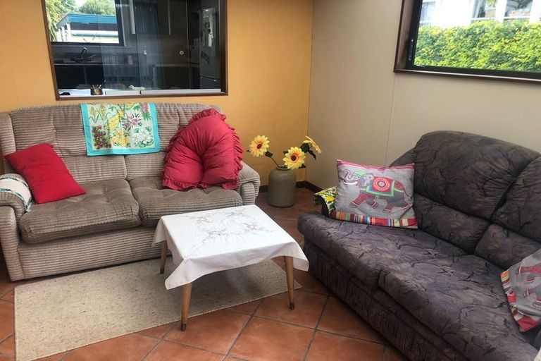 Photo of property in 36 Birmingham Street, Takaro, Palmerston North, 4412