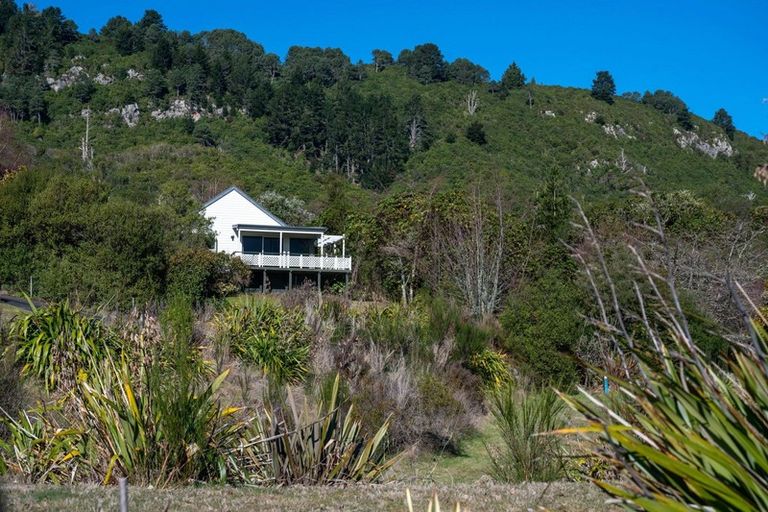 Photo of property in 22 Boojum Dell, Kinloch, Taupo, 3377