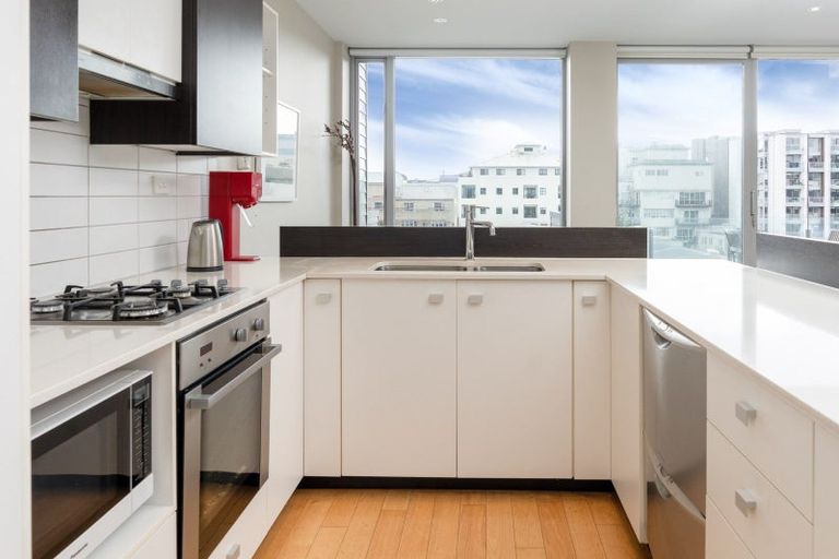 Photo of property in Trinity Apartments, 502/19 College Street, Te Aro, Wellington, 6011