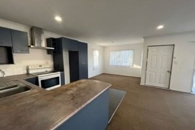 Photo of property in 146 Mahia Road, Wattle Downs, Auckland, 2103