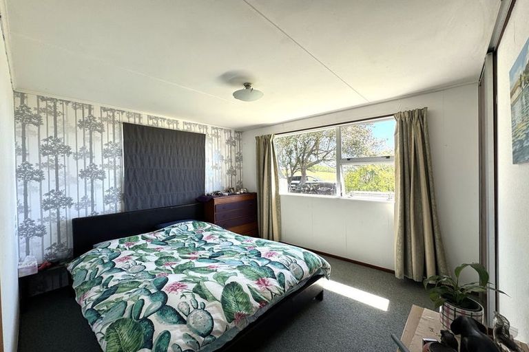 Photo of property in 86 Totara Island Road, Clifton, Balclutha, 9273