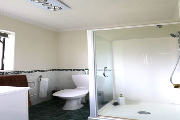 Photo of property in 9 Ali Place, Ranui, Auckland, 0612