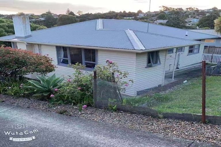 Photo of property in 79 Monarch Avenue, Hillcrest, Auckland, 0627