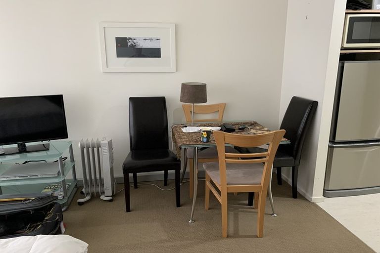 Photo of property in Gilmer Terrace Car Park, 412/9 Gilmer Terrace, Wellington Central, Wellington, 6011