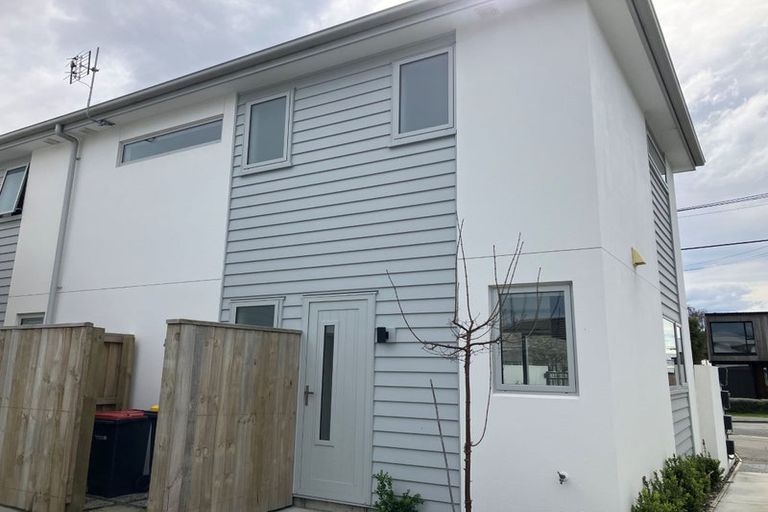 Photo of property in 1/24 Heywood Terrace, Richmond, Christchurch, 8013