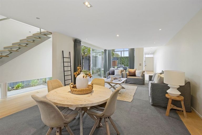 Photo of property in 70 Office Road, Merivale, Christchurch, 8014