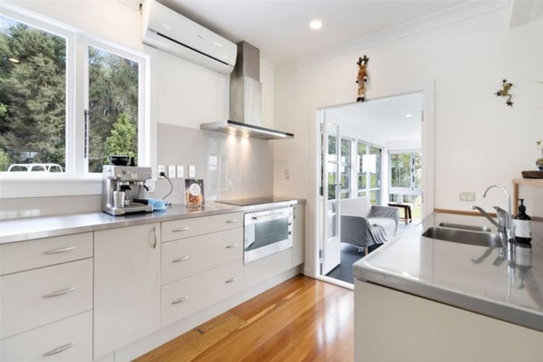 Photo of property in 115 Awhitu Road, Karioitahi, Waiuku, 2683