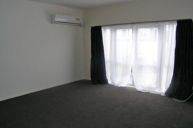 Photo of property in 2/7 Henry Street, Kilbirnie, Wellington, 6022