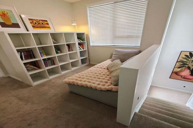 Photo of property in 8 Marlborough Crescent, Hobsonville, Auckland, 0616