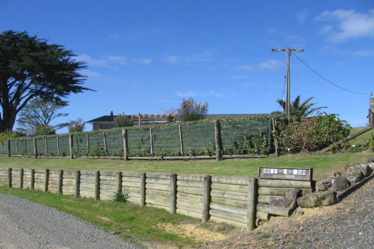 Photo of property in 76 Beasley Road, Pataua South, Onerahi, 0192