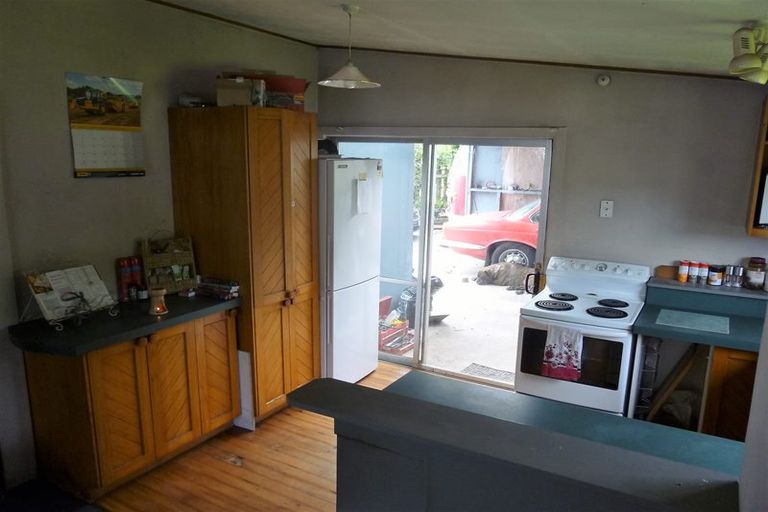 Photo of property in 3 Cadman Street, Runanga, 7803