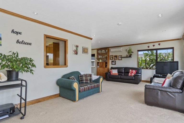 Photo of property in 94 Boucher Avenue, Te Puke, 3119