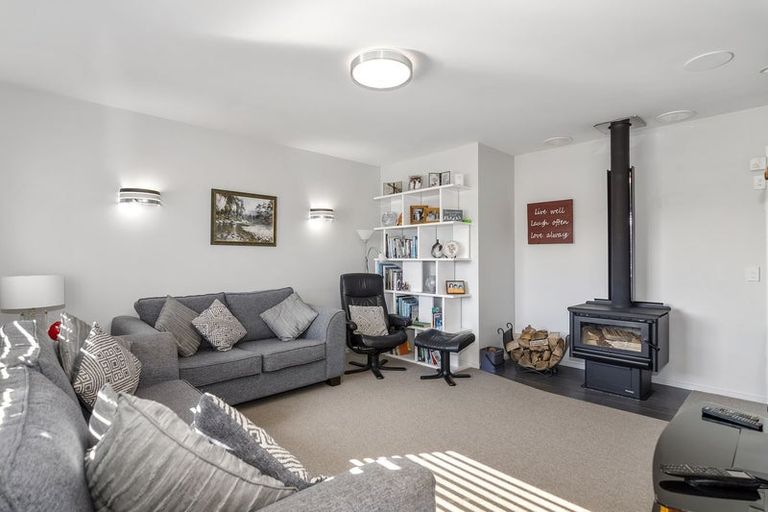 Photo of property in 4 Turner Place, Wakefield, 7025