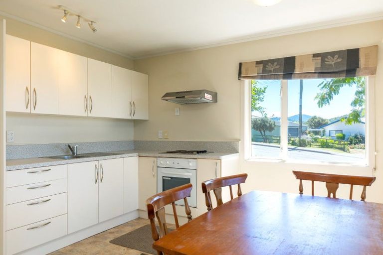 Photo of property in 34 Moana View Road, Waikawa, Picton, 7220