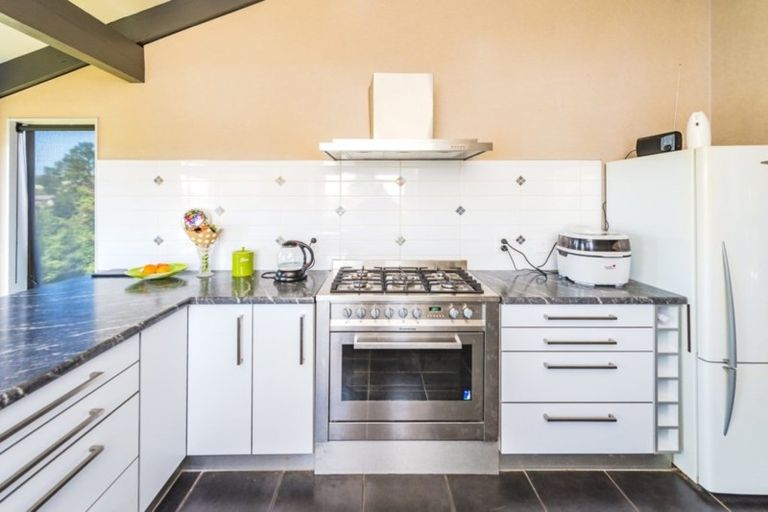 Photo of property in 16 Monowai Place, Westbrook, Palmerston North, 4412