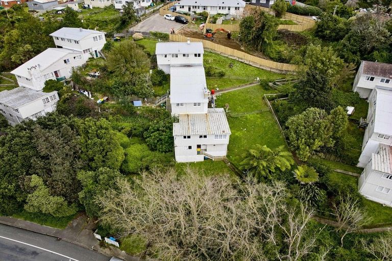 Photo of property in 148-152 Champion Street, Cannons Creek, Porirua, 5024