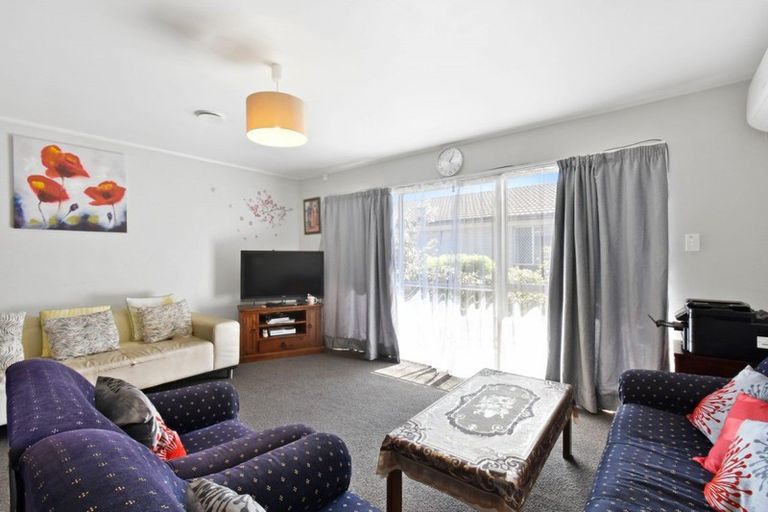 Photo of property in 4/66 Huia Road, Papatoetoe, Auckland, 2025