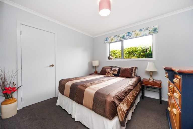 Photo of property in 4 Poplar Grove, Feilding, 4702