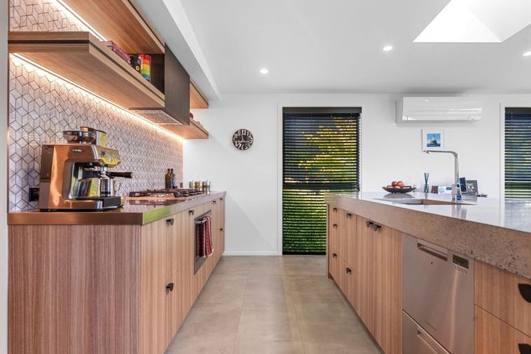 Photo of property in 9 Woodills Road, Akaroa, 7520