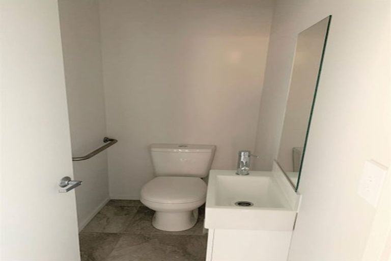 Photo of property in 9 Sharman Place, Wigram, Christchurch, 8042